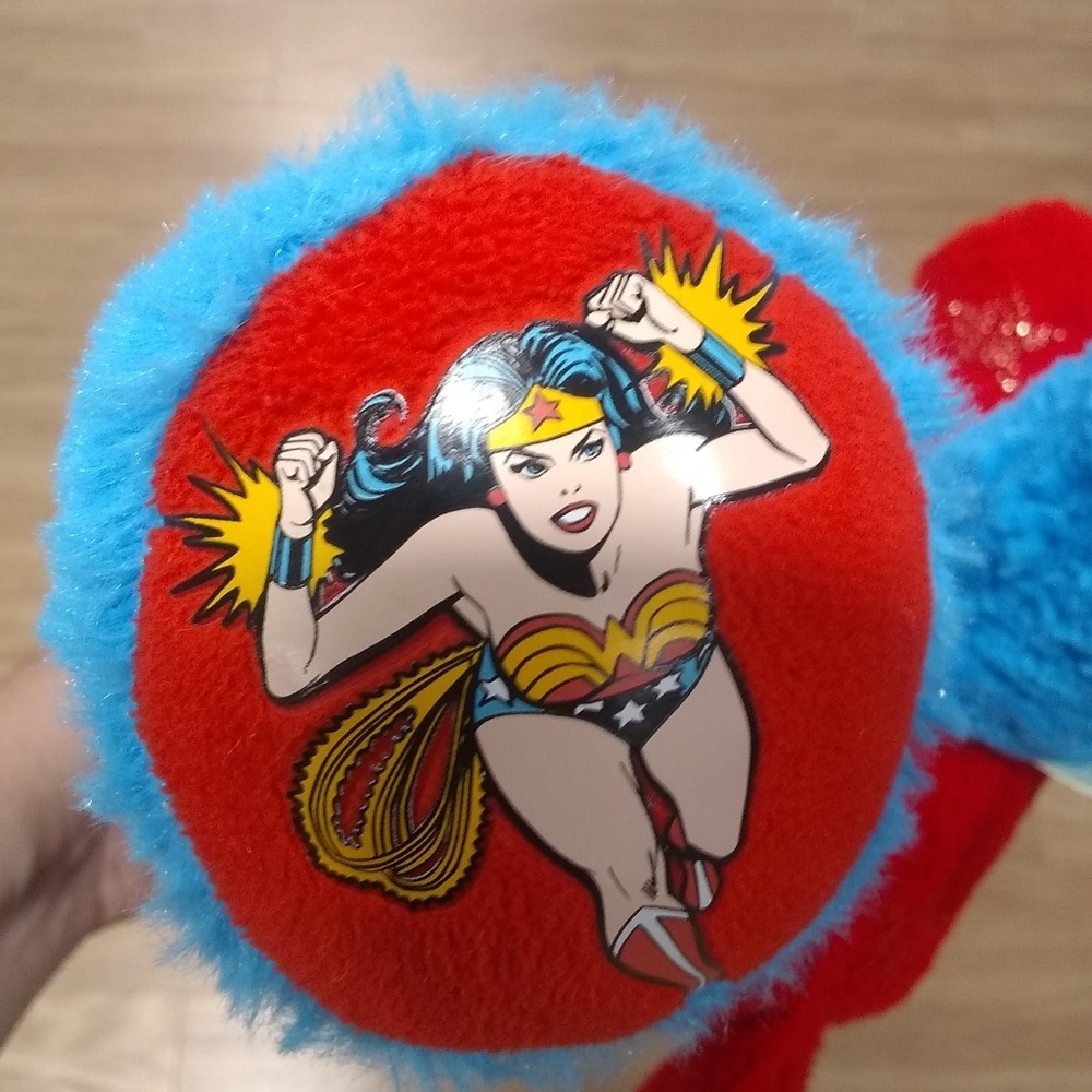 Wonder woman dc comics rare collectible plush bear